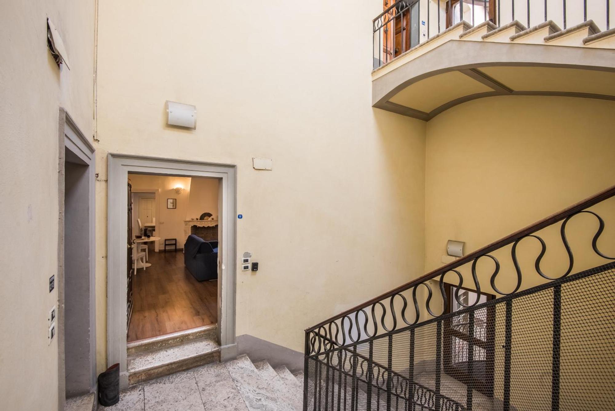 Incantevole Appartamento Banchi Di Sopra Siena Esterno foto