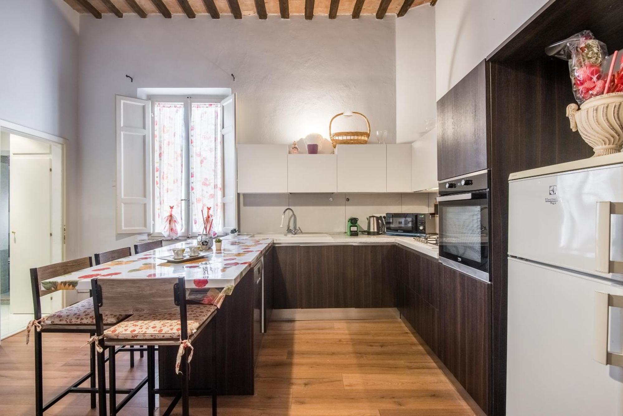 Incantevole Appartamento Banchi Di Sopra Siena Esterno foto