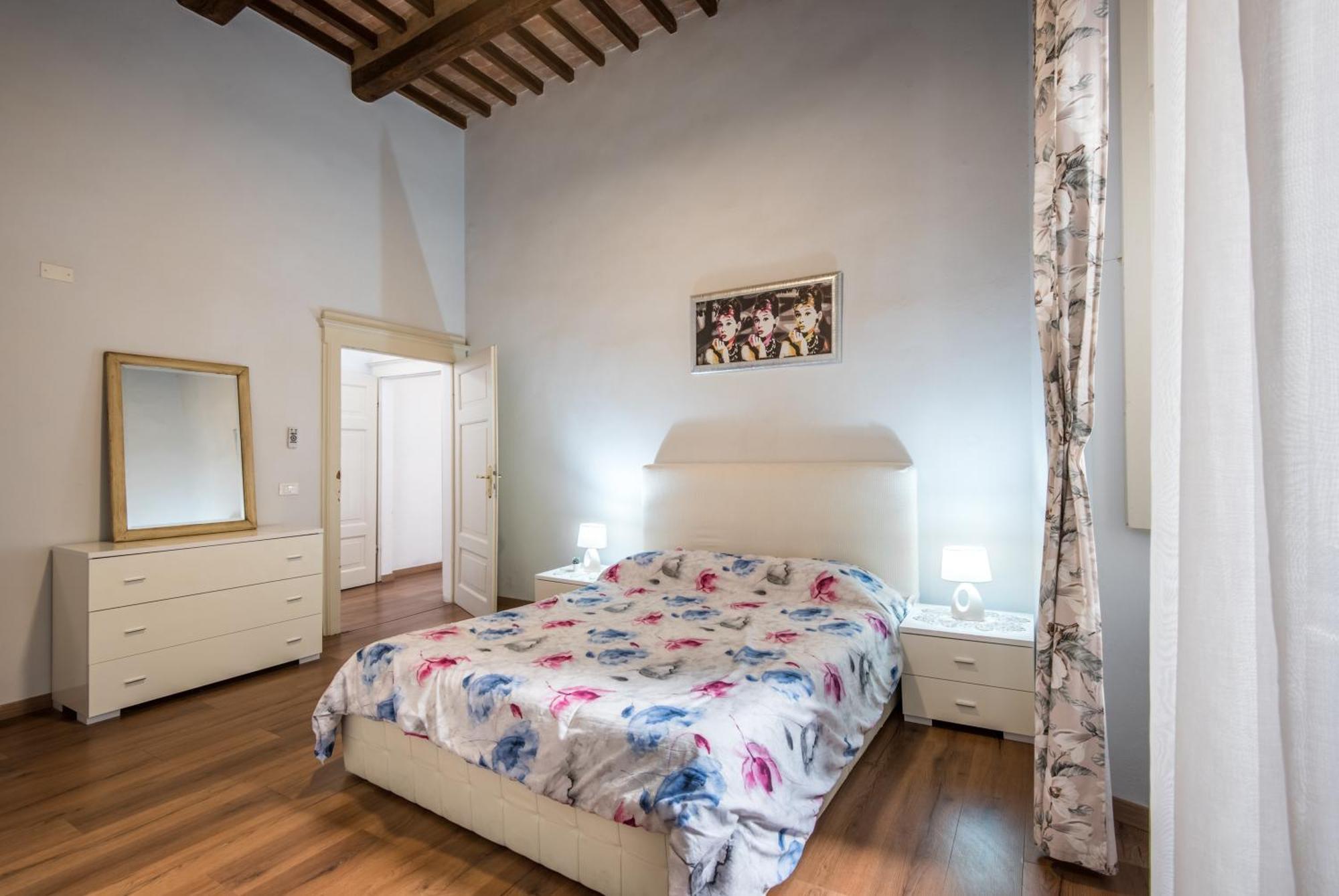 Incantevole Appartamento Banchi Di Sopra Siena Esterno foto